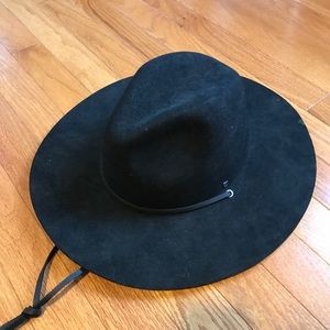 Brixton wide brimmed hat